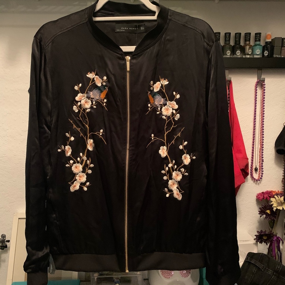 Zara Sakura Cherry Blossom Embroidered Bomber L